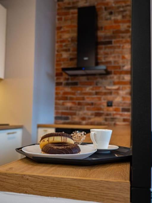 Chic Apartment In Historic Koneser Area Варшава Екстериор снимка