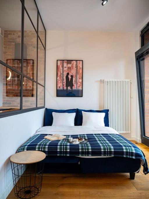 Chic Apartment In Historic Koneser Area Варшава Екстериор снимка